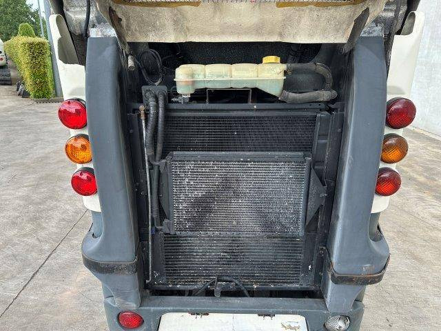 Schmidt Swingo 225 - Barredora vial: foto 5 Schmidt Swingo 225 - Barredora vial: foto 5