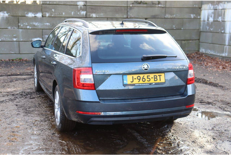 Škoda Octavia - Coche: foto 4 Škoda Octavia - Coche: foto 4