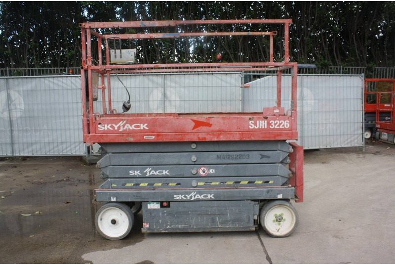 Skyjack SJ3226 - Plataforma de tijeras: foto 2 Skyjack SJ3226 - Plataforma de tijeras: foto 2
