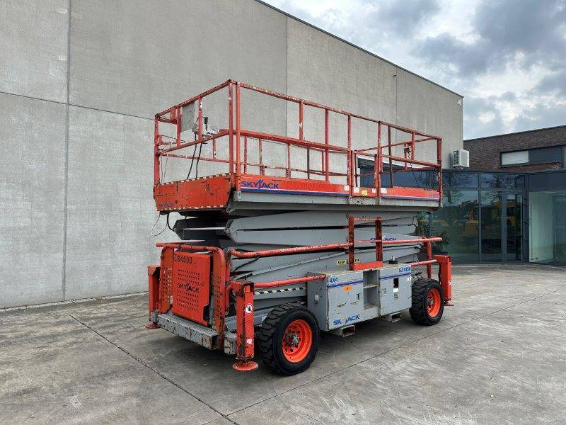 Skyjack SJ9250 - Plataforma de tijeras: foto 1 Skyjack SJ9250 - Plataforma de tijeras: foto 1