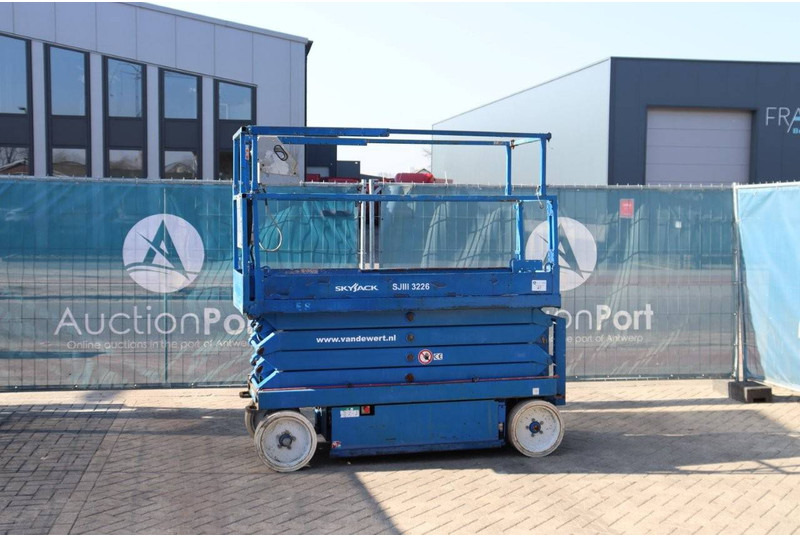 Skyjack SJIII 3226 - Plataforma de tijeras: foto 1 Skyjack SJIII 3226 - Plataforma de tijeras: foto 1