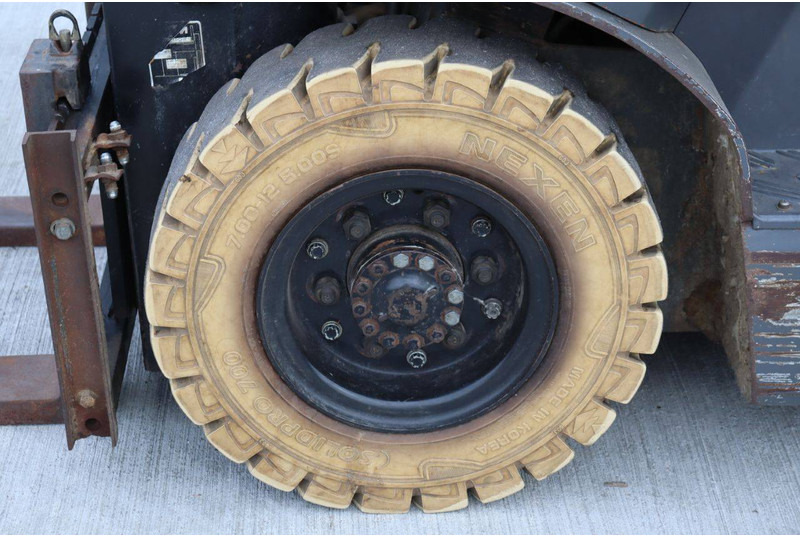 Carretilla elevadora de gas TCM TCM-FG25T-3: foto 14 Carretilla elevadora de gas TCM TCM-FG25T-3: foto 14