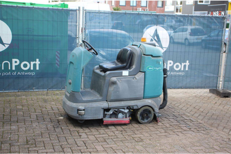 TENNANT T12 - Fregadora: foto 1 TENNANT T12 - Fregadora: foto 1