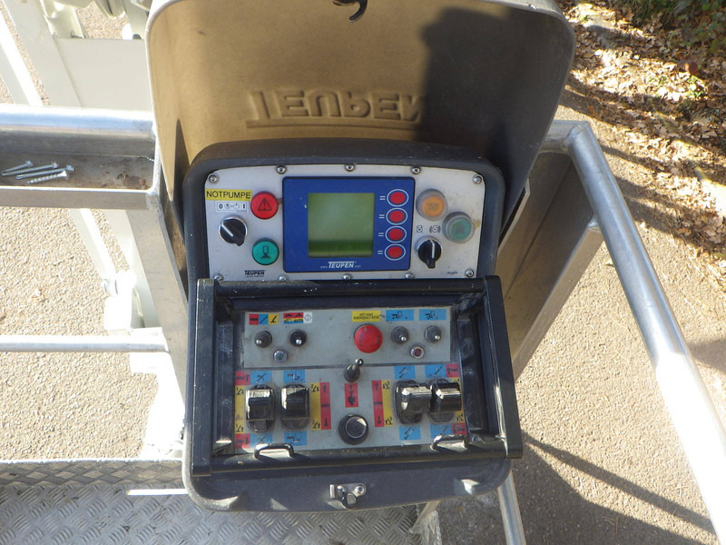 Teupen Leo30T - Plataforma articulada: foto 5 Teupen Leo30T - Plataforma articulada: foto 5