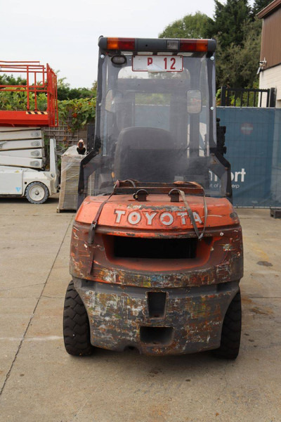Toyota 42-7FGF25 - Carretilla elevadora de gas: foto 4 Toyota 42-7FGF25 - Carretilla elevadora de gas: foto 4