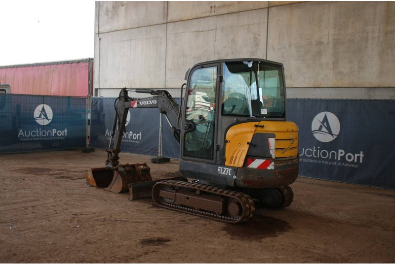Volvo EC27C - Excavadora de cadenas: foto 3 Volvo EC27C - Excavadora de cadenas: foto 3