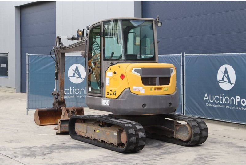 Volvo ECR50D - Excavadora de cadenas: foto 4 Volvo ECR50D - Excavadora de cadenas: foto 4