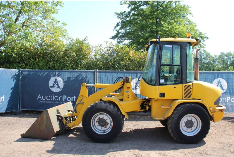Volvo L30B-Z/X - Cargadora de ruedas: foto 2 Volvo L30B-Z/X - Cargadora de ruedas: foto 2