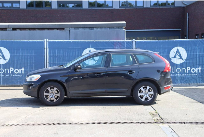 Volvo XC60 - Sedan: foto 2 Volvo XC60 - Sedan: foto 2