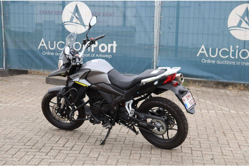 X-Nord 125 - Motocicleta: foto 3 X-Nord 125 - Motocicleta: foto 3