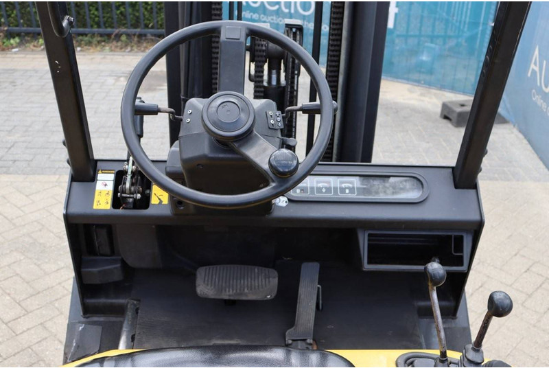 Carretilla elevadora diésel Yale GDP30TP: foto 19