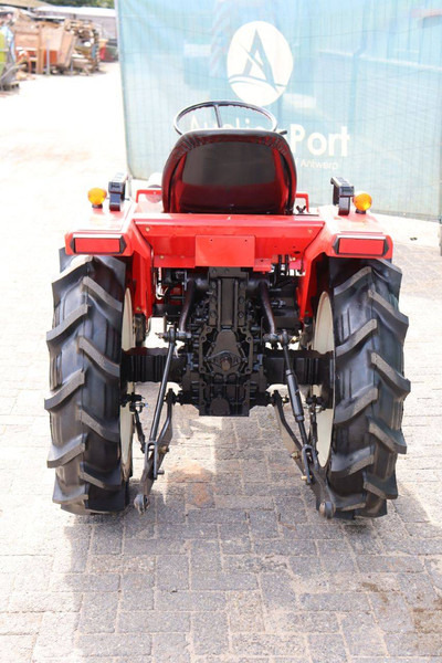 Yanmar F17D Forte - Tractor: foto 5 Yanmar F17D Forte - Tractor: foto 5