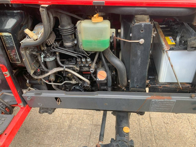 Tractor Yanmar FX22: foto 17
