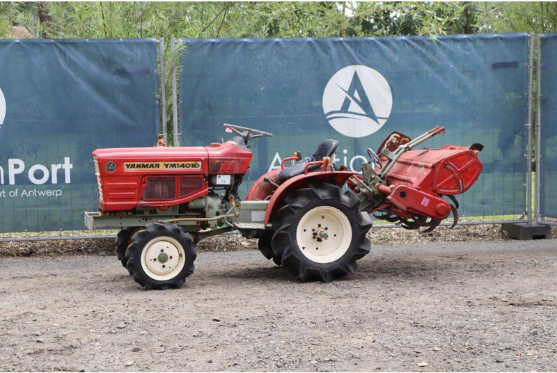 Yanmar YM1401D - Tractor: foto 1 Yanmar YM1401D - Tractor: foto 1
