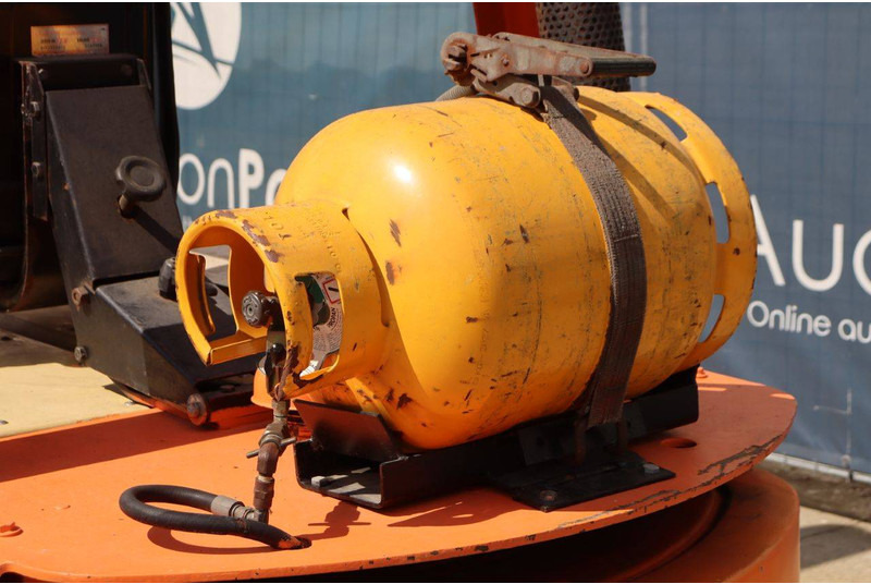 Carretilla elevadora de gas lugli 305 G: foto 18