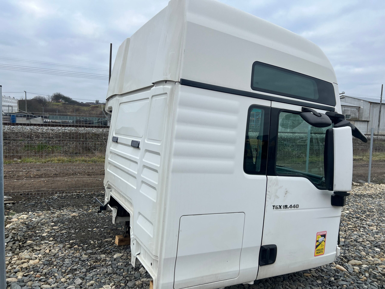 CABINA MAN TGX XXL - Cabina para Camión: foto 4 CABINA MAN TGX XXL - Cabina para Camión: foto 4