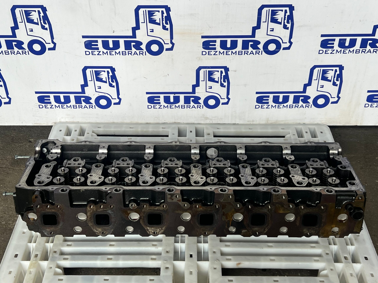 CHIULASA MAN TGX D26 51.03100.6468 - Cabezal de bloque para Camión: foto 2 CHIULASA MAN TGX D26 51.03100.6468 - Cabezal de bloque para Camión: foto 2