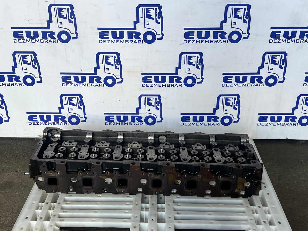 CHIULASA MAN TGX D2676 LF52 51.03100.6752 - Cabezal de bloque para Camión: foto 1 CHIULASA MAN TGX D2676 LF52 51.03100.6752 - Cabezal de bloque para Camión: foto 1