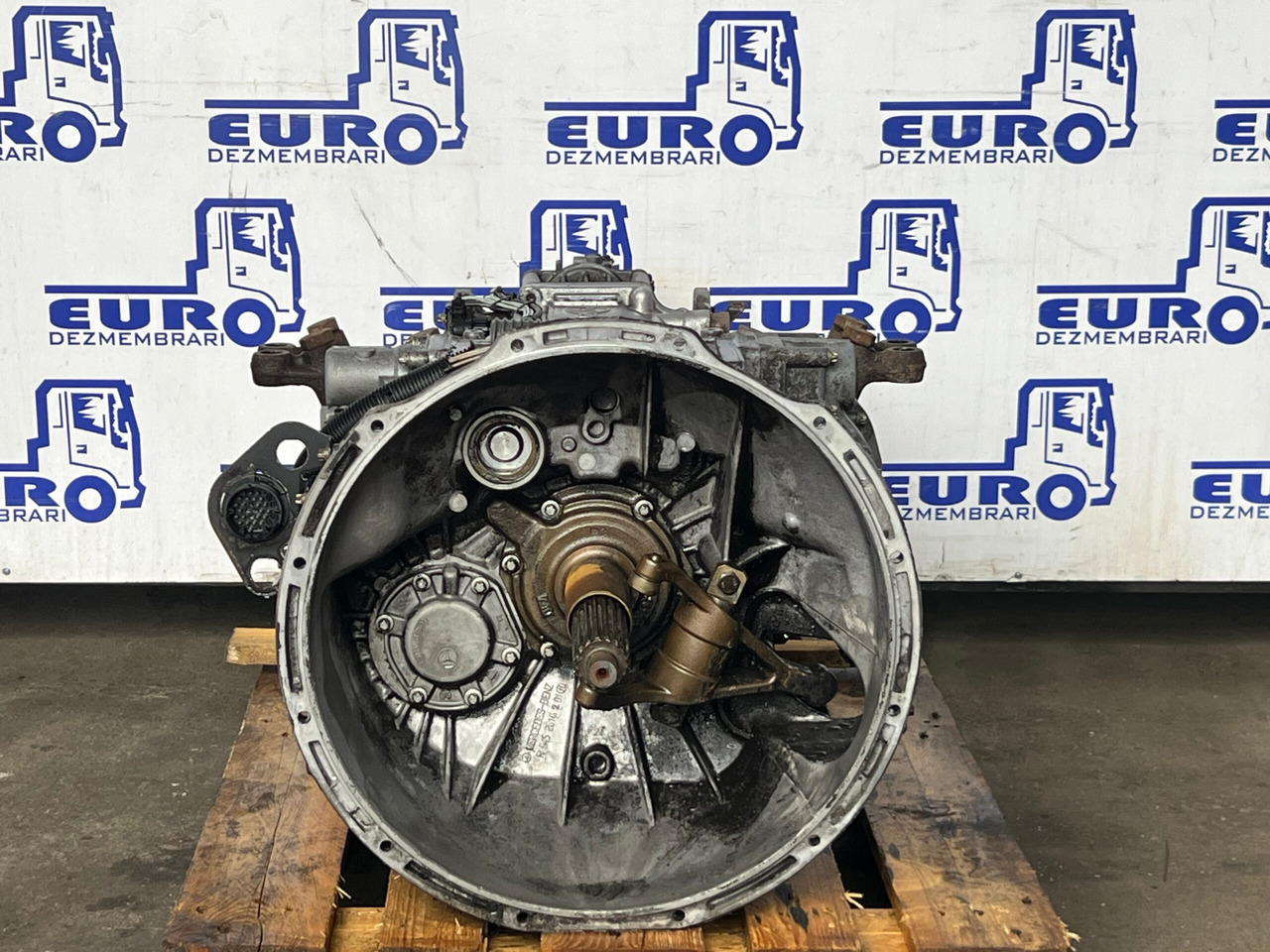 CUTIE DE VITEZE G211-16 FARA RETARDER MERCEDES ACTROS MP1 - Caja de cambios para Camión: foto 2 CUTIE DE VITEZE G211-16 FARA RETARDER MERCEDES ACTROS MP1 - Caja de cambios para Camión: foto 2