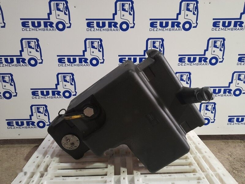 DAF 1692866 DAF XF105 - Depósito de AdBlue para Camión: foto 1 DAF 1692866 DAF XF105 - Depósito de AdBlue para Camión: foto 1