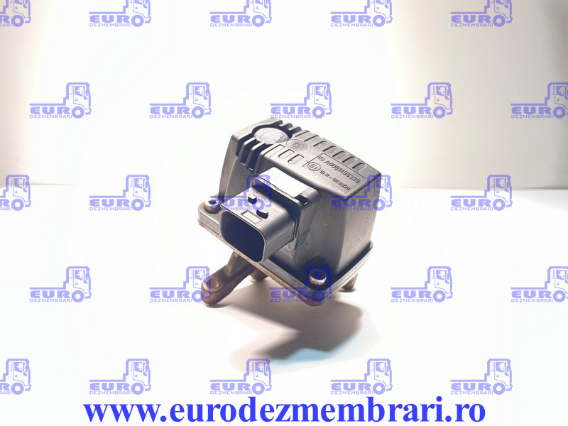 DOZATOR ADBLUE MERCEDES ACTROS MP4 A0001405339 - Sistema de escape para Camión: foto 1 DOZATOR ADBLUE MERCEDES ACTROS MP4 A0001405339 - Sistema de escape para Camión: foto 1