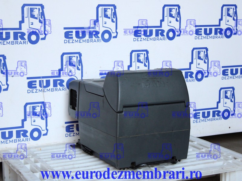 FRIGIDER MAN TGA TGX 81.63910.6015, 81.63910.6022, 81.63910.6024, 81.63910.6032 - Cabina e interior para Camión: foto 2 FRIGIDER MAN TGA TGX 81.63910.6015, 81.63910.6022, 81.63910.6024, 81.63910.6032 - Cabina e interior para Camión: foto 2