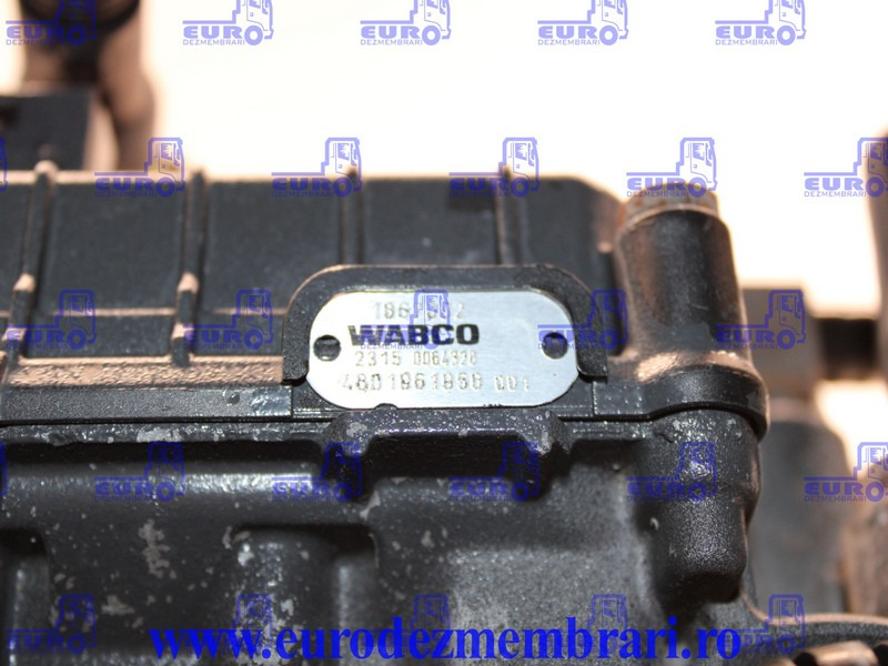 SUPAPA MODULATOR EBS AXA SPATE DAF XF106 1867002, 4801061050, 1818332 - Válvula de freno para Camión: foto 3 SUPAPA MODULATOR EBS AXA SPATE DAF XF106 1867002, 4801061050, 1818332 - Válvula de freno para Camión: foto 3