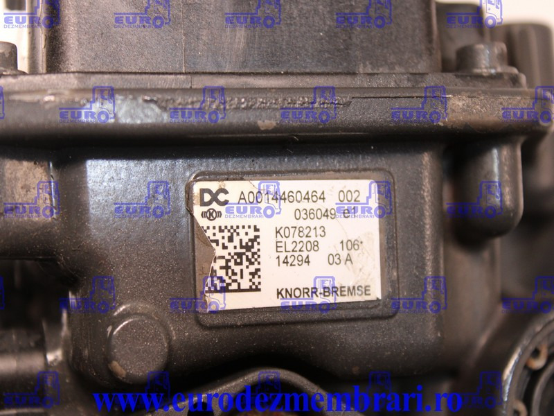 SUPAPA REFULARE MERCEDES ACTROS MP4 A0014460464, K078213 - Válvula de freno para Camión: foto 3 SUPAPA REFULARE MERCEDES ACTROS MP4 A0014460464, K078213 - Válvula de freno para Camión: foto 3