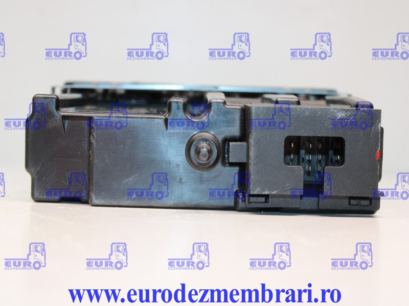 TAHOGRAF SCANIA SUPER 2952549 - Cabina e interior para Camión: foto 3 TAHOGRAF SCANIA SUPER 2952549 - Cabina e interior para Camión: foto 3