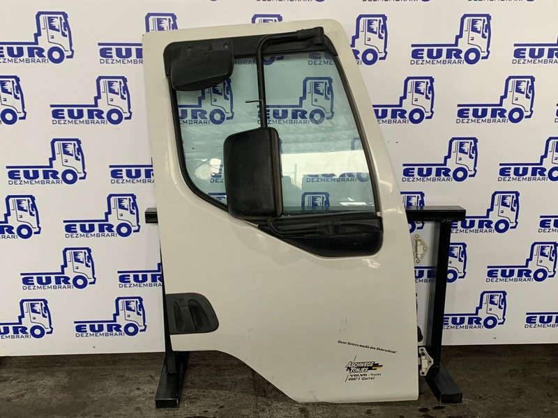 USA DREAPTA RENAULT D WIDE - Puerta y piezas para Camión: foto 1 USA DREAPTA RENAULT D WIDE - Puerta y piezas para Camión: foto 1