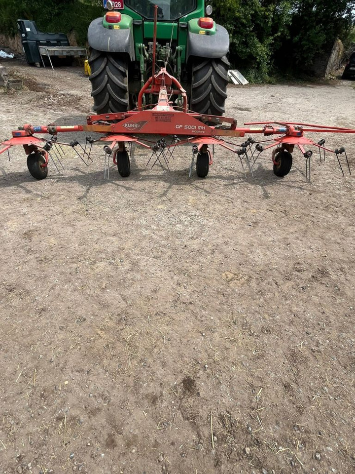 Kuhn GF5001MH - Henificadora: foto 1 Kuhn GF5001MH - Henificadora: foto 1