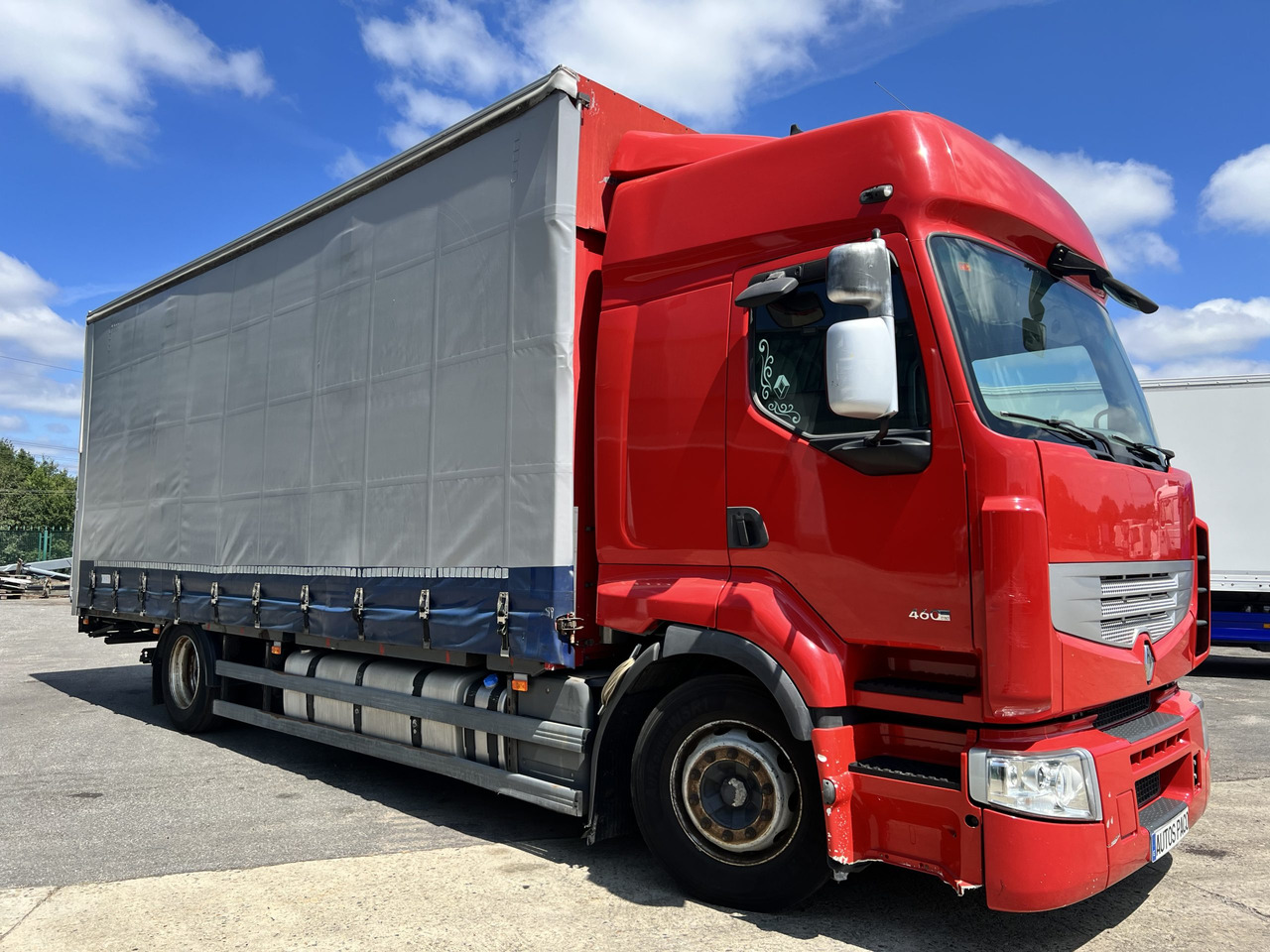 Camión lona RENAULT 450 CON UNA TAULINER: foto 6
