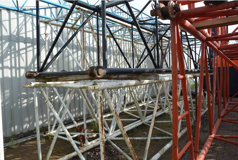 Hitachi Sumitomo SCX700 boom section 9 meter - Brazo para Grúa sobre orugas: foto 1 Hitachi Sumitomo SCX700 boom section 9 meter - Brazo para Grúa sobre orugas: foto 1