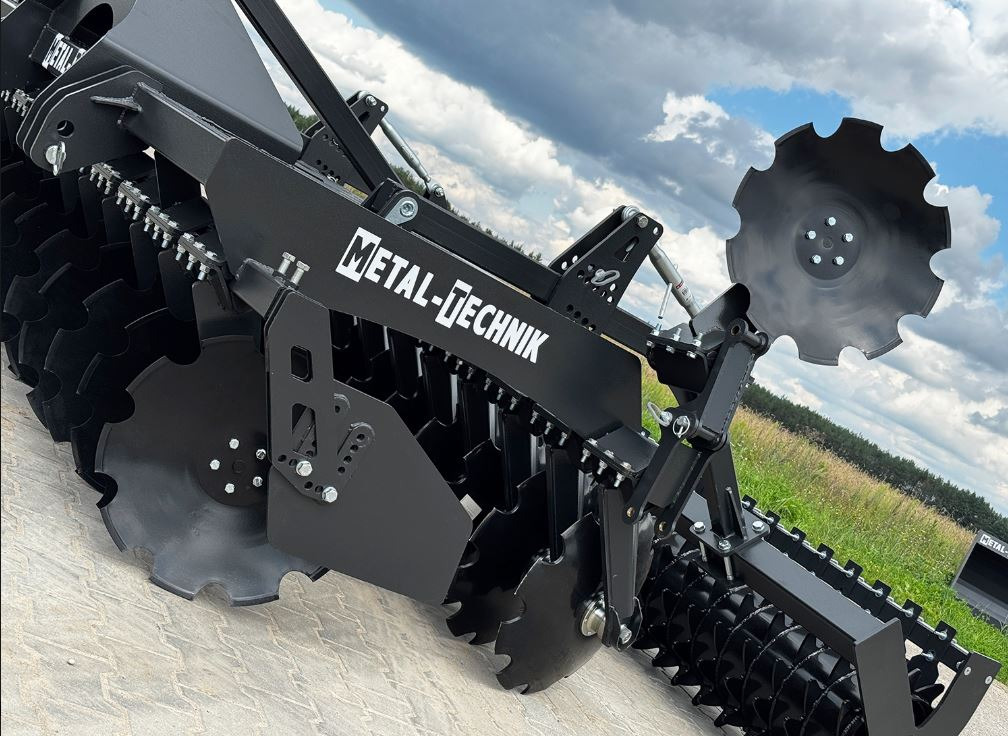 METAL-TECHNIK Brona talerzowa 2,7 m / Scheibenegge / дисковая борона / disc harrow - Rastras: foto 3 METAL-TECHNIK Brona talerzowa 2,7 m / Scheibenegge / дисковая борона / disc harrow - Rastras: foto 3