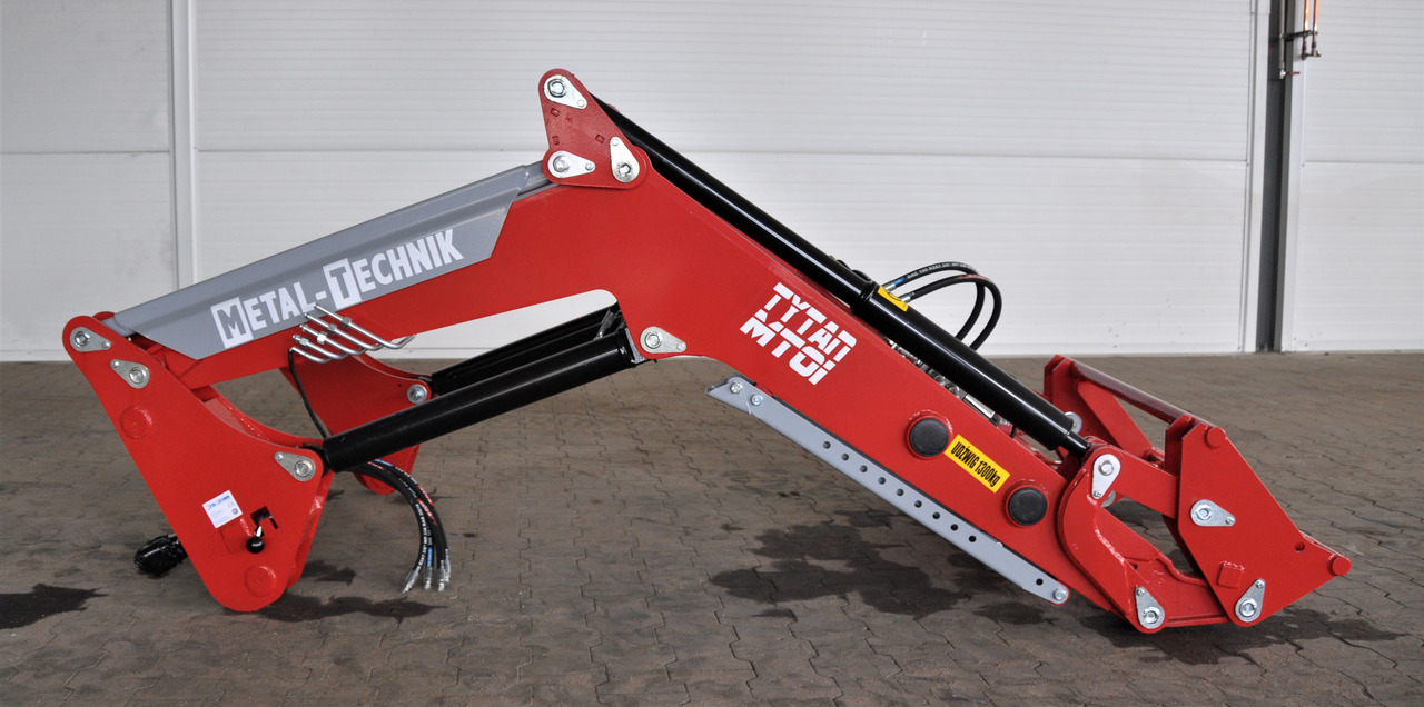 Metal - Technik Ładowacz czoŁowy / Frontlader / Front loader / Фронтальный погрузчик - Cargador frontal para tractor: foto 3 Metal - Technik Ładowacz czoŁowy / Frontlader / Front loader / Фронтальный погрузчик - Cargador frontal para tractor: foto 3
