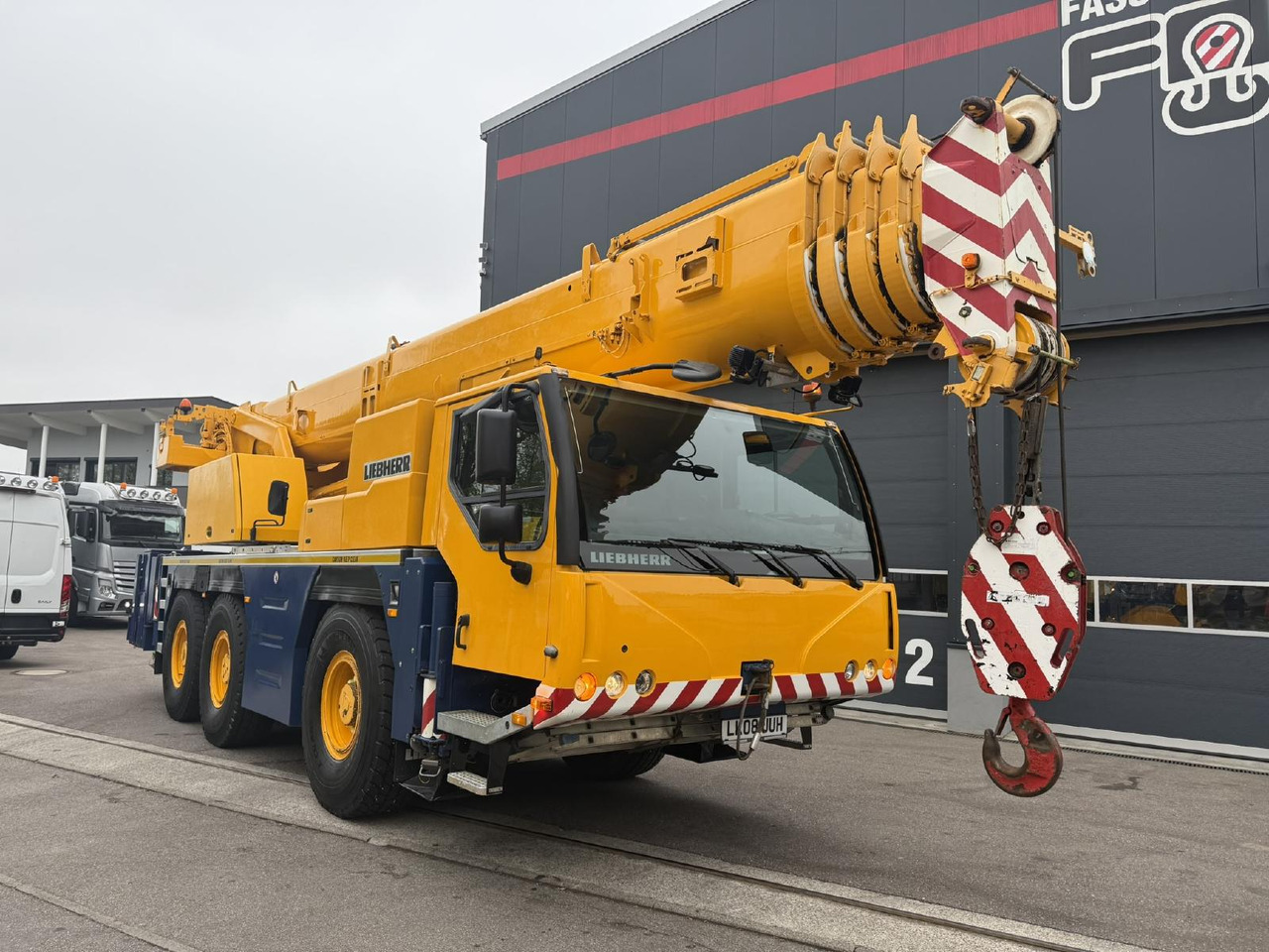 Liebherr LTM 1055-3.2 (08 - 084 745) | 6 x 6 - Autogrúa: foto 1 Liebherr LTM 1055-3.2 (08 - 084 745) | 6 x 6 - Autogrúa: foto 1