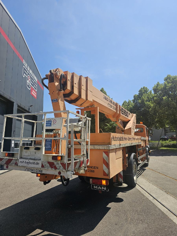 Ruthmann Steiger T 420 auf MAN 18.264 4x4 ALLRAD - Camión con plataforma elevadora: foto 4 Ruthmann Steiger T 420 auf MAN 18.264 4x4 ALLRAD - Camión con plataforma elevadora: foto 4