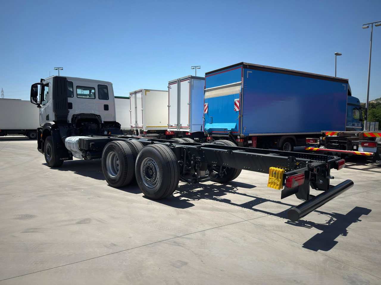 IVECO AD280X40 YPS ON X-WAY E6 (Chassis) - Camión chasis: foto 3 IVECO AD280X40 YPS ON X-WAY E6 (Chassis) - Camión chasis: foto 3