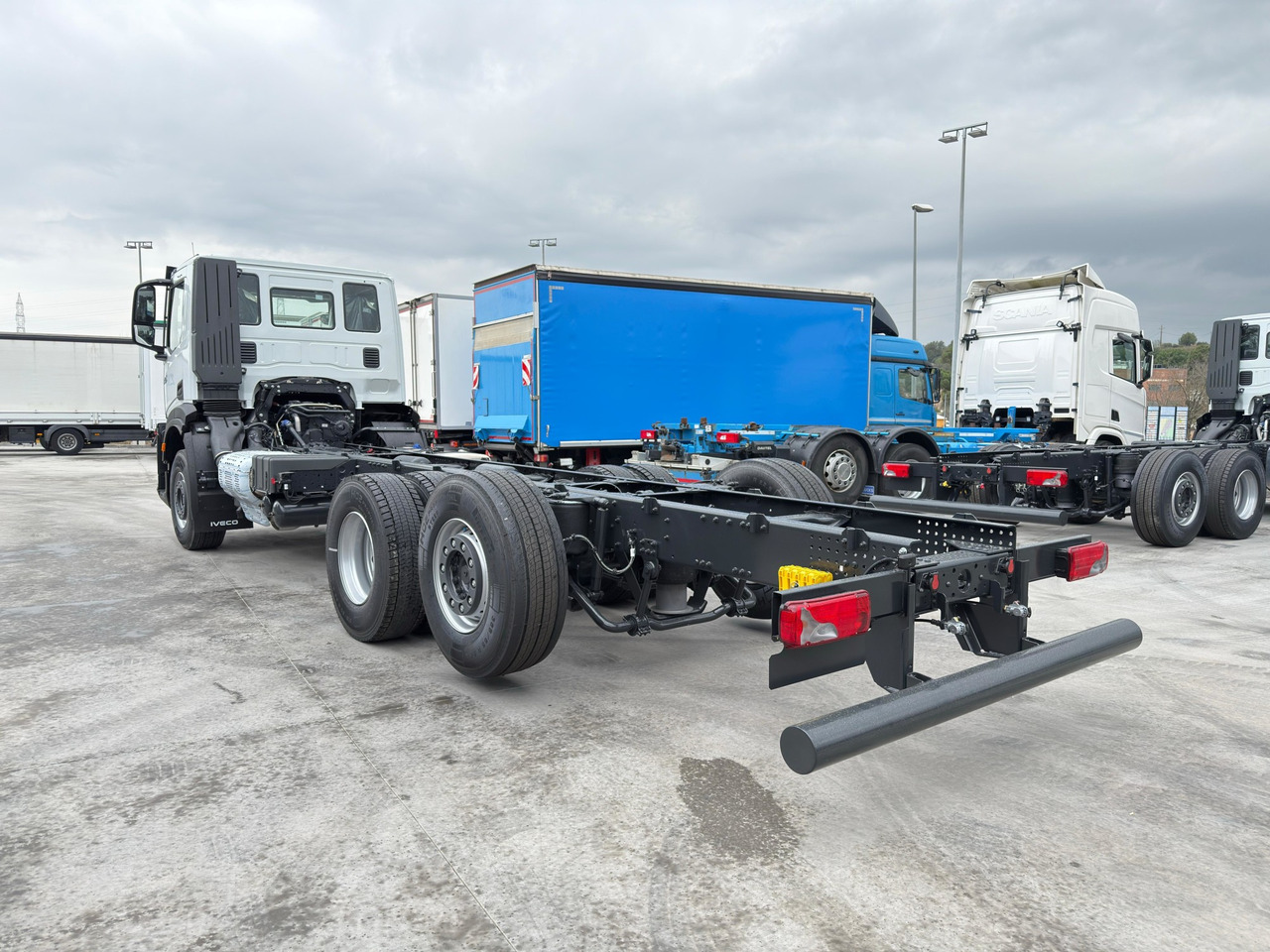 IVECO AD280X46 YPS ON X-Way E6 (Chassis) - Camión chasis: foto 4 IVECO AD280X46 YPS ON X-Way E6 (Chassis) - Camión chasis: foto 4