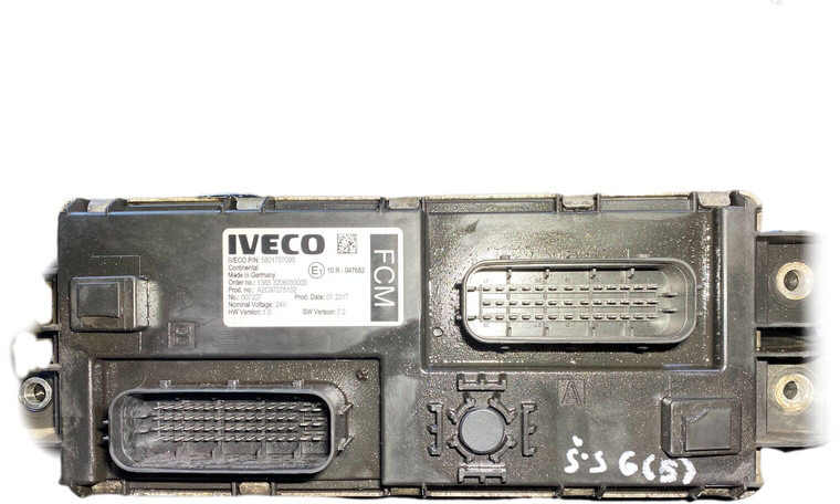 Iveco 2019 - Unidad de control: foto 1 Iveco 2019 - Unidad de control: foto 1