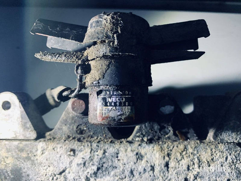 Iveco - Unidad de control: foto 3 Iveco - Unidad de control: foto 3