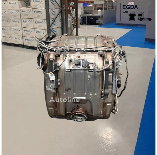 Scania R450 - Convertidor catalítico: foto 1 Scania R450 - Convertidor catalítico: foto 1