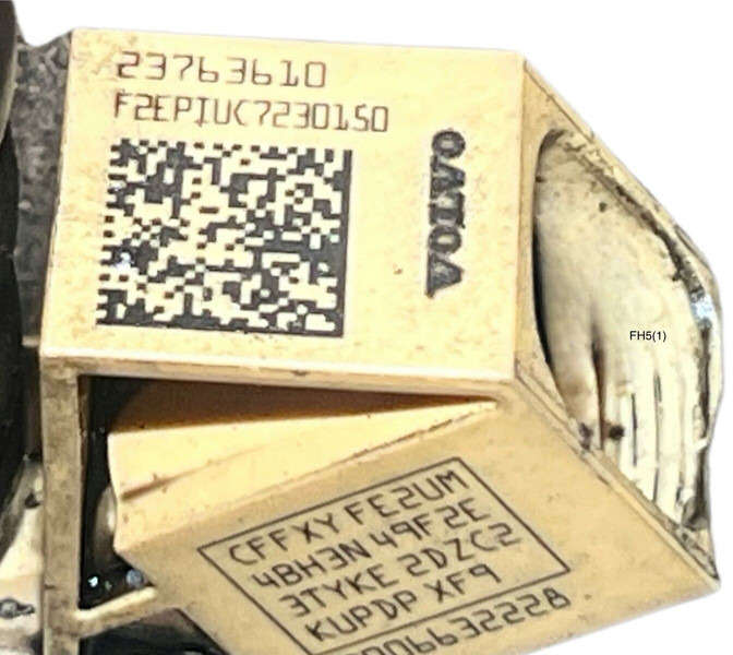 Volvo  - Filtro de combustible: foto 4 Volvo  - Filtro de combustible: foto 4