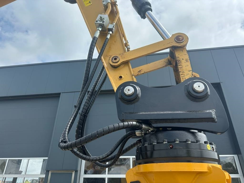 CAT 313 F LGC CAR DISMANTLER - Excavadora de demolición: foto 4 CAT 313 F LGC CAR DISMANTLER - Excavadora de demolición: foto 4