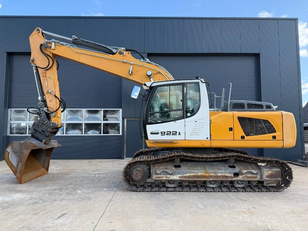 Liebherr R 922 LC - Excavadora de cadenas: foto 1 Liebherr R 922 LC - Excavadora de cadenas: foto 1