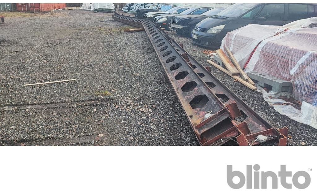 18meter - 3st - 216kvm - Equipo de construcción: foto 1 18meter - 3st - 216kvm - Equipo de construcción: foto 1