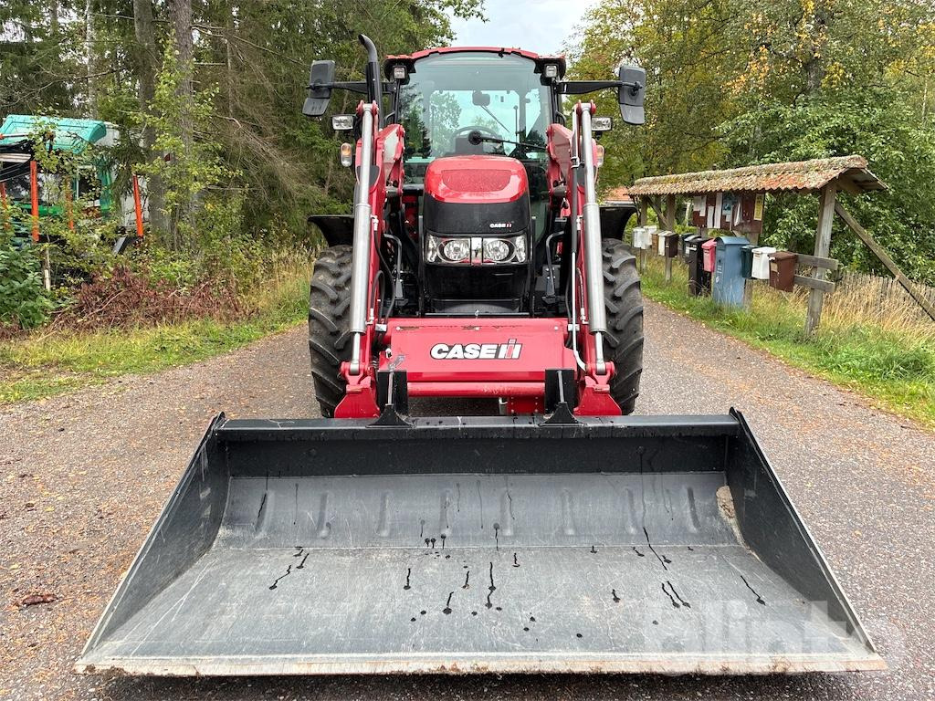 CASE IH Farmall 85C - Tractor: foto 2 CASE IH Farmall 85C - Tractor: foto 2