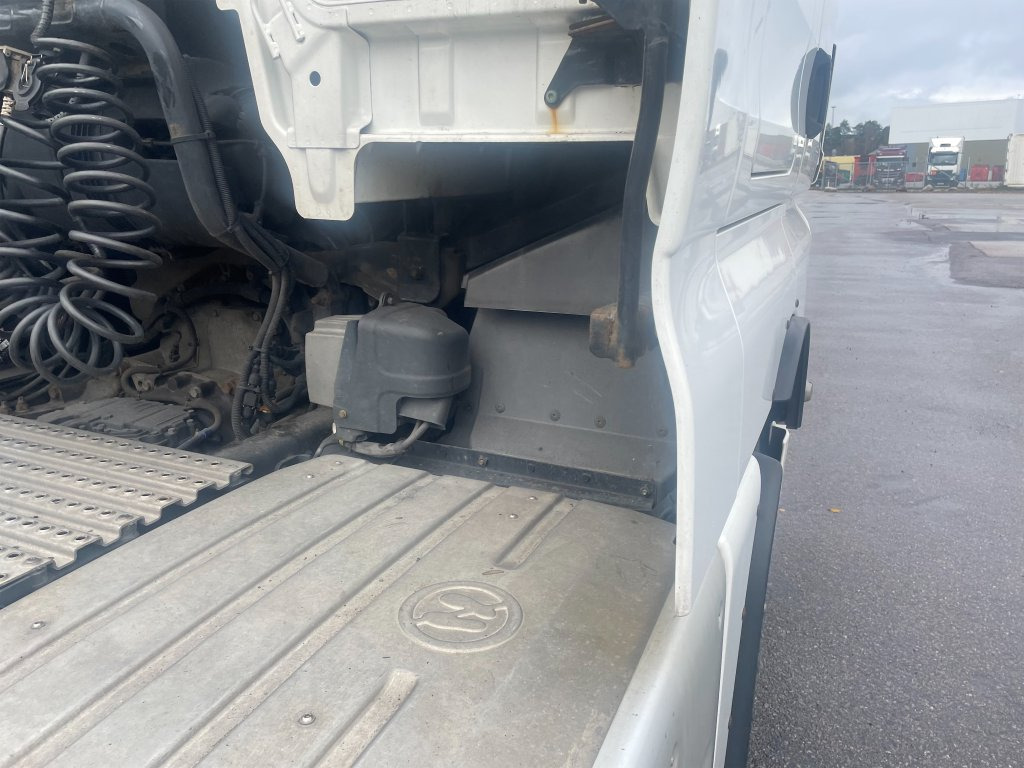 Cabeza tractora MAN TGX 28.500 6X2-2BLS: foto 38 Cabeza tractora MAN TGX 28.500 6X2-2BLS: foto 38