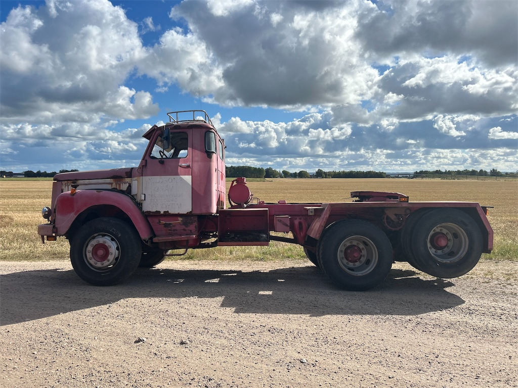SCANIA LS 111 S 38 - Cabeza tractora: foto 3 SCANIA LS 111 S 38 - Cabeza tractora: foto 3