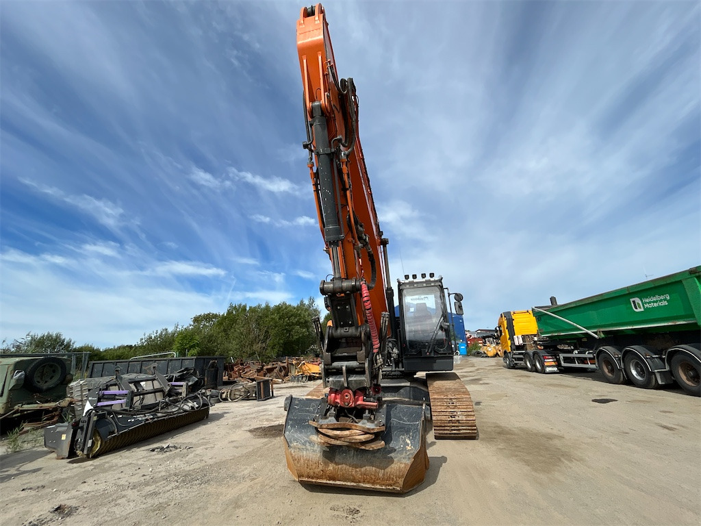 Doosan DX 235 LCR - Excavadora de cadenas: foto 2 Doosan DX 235 LCR - Excavadora de cadenas: foto 2